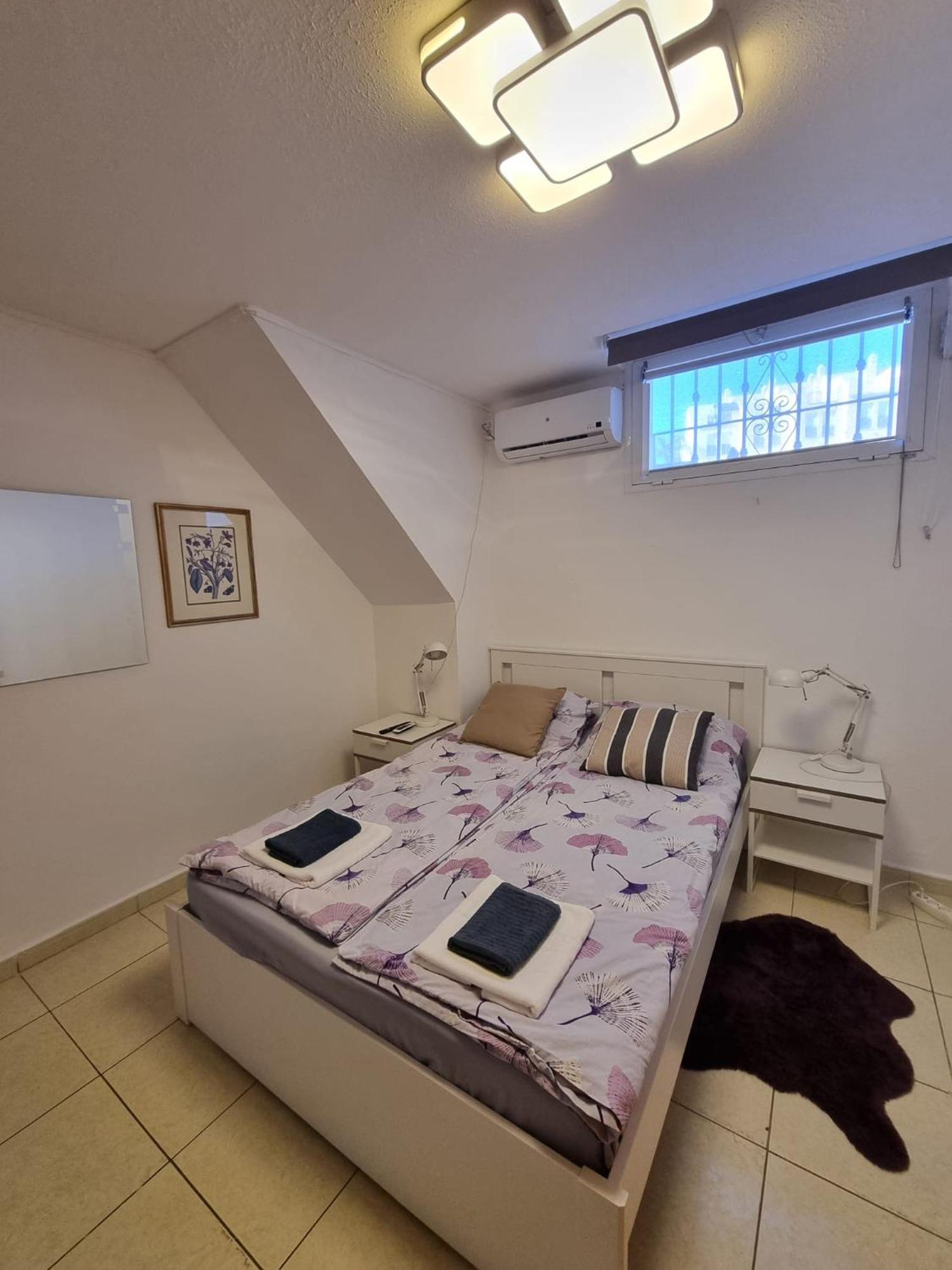 Cozy Rooms In Terraced House فوينخيرولا المظهر الخارجي الصورة
