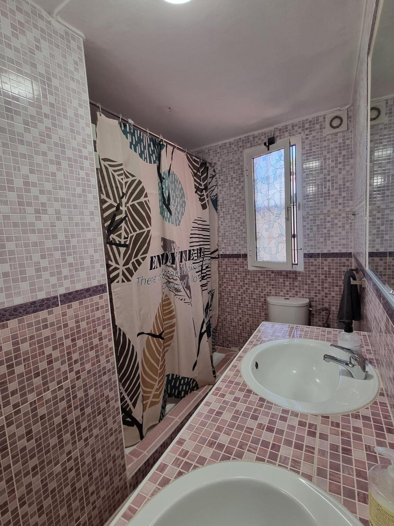 Cozy Rooms In Terraced House فوينخيرولا المظهر الخارجي الصورة